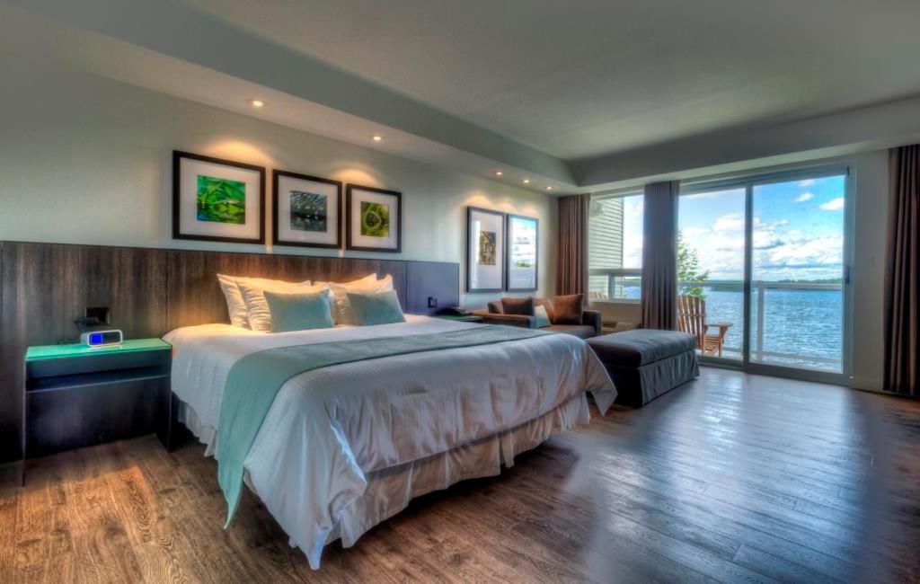 Taboo Muskoka Hotell Gravenhurst Exteriör bild
