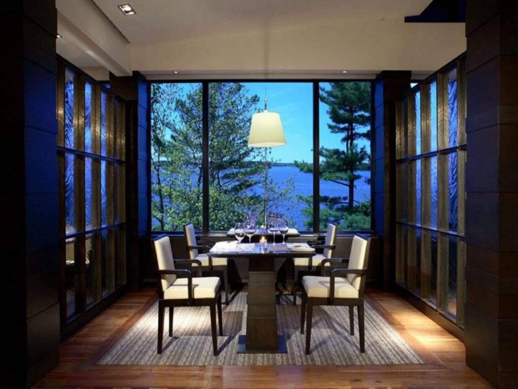 Taboo Muskoka Hotell Gravenhurst Exteriör bild