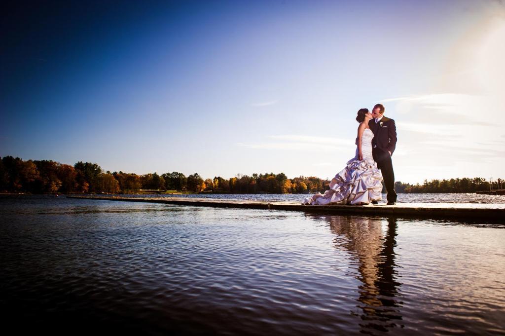 Taboo Muskoka Hotell Gravenhurst Exteriör bild