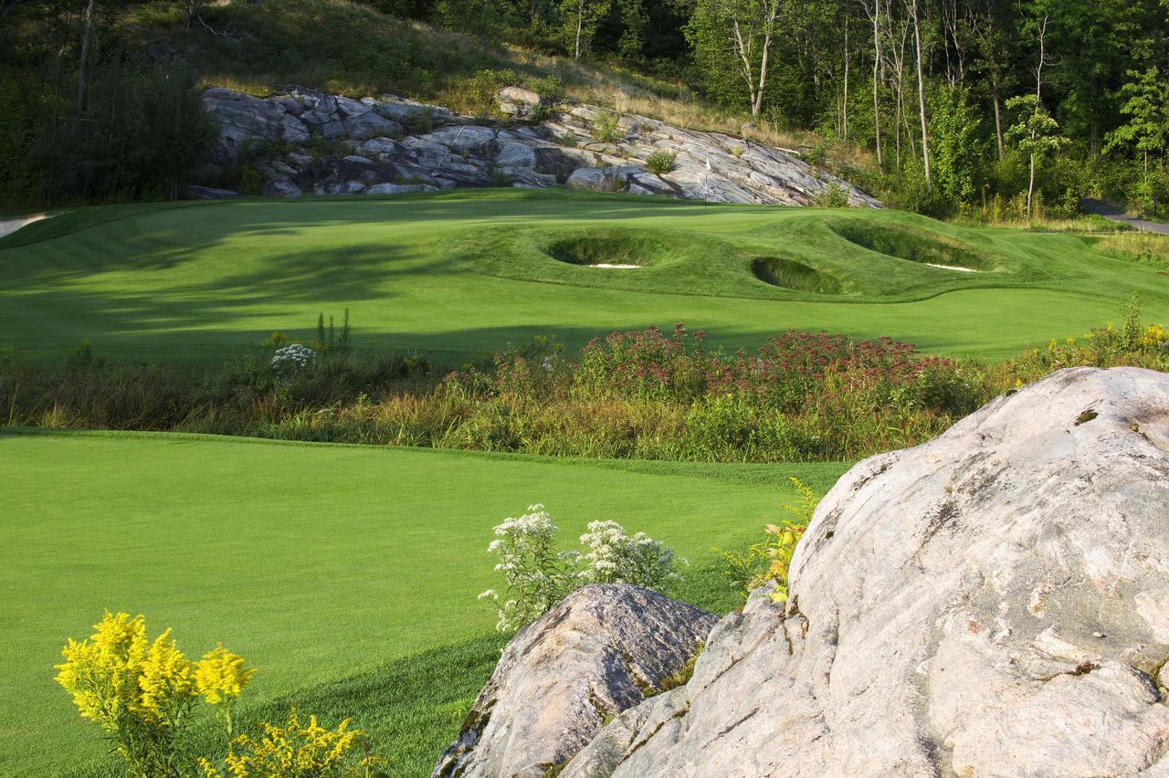 Taboo Muskoka Hotell Gravenhurst Exteriör bild