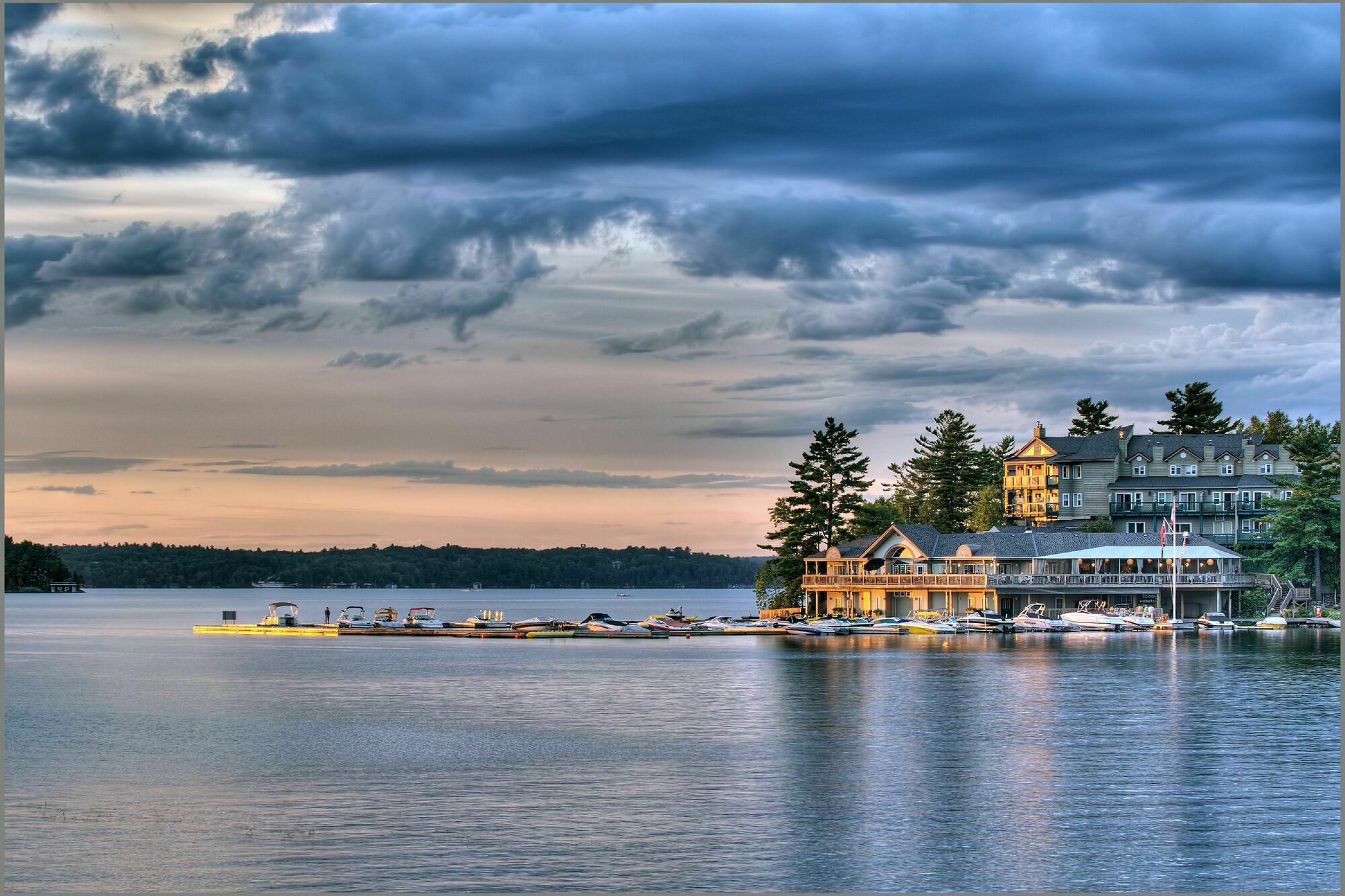Taboo Muskoka Hotell Gravenhurst Exteriör bild